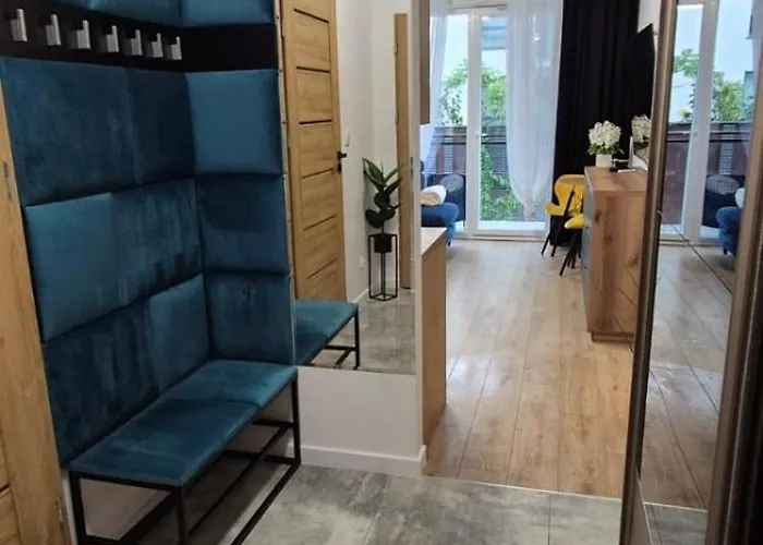 Stocznia By Golden Glow * Gdańsk